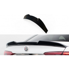 Maxton Design prodloužení spoileru 3d pro Alfa Romeo Giulia Qaudrifoglio, černý lesklý plast ABS